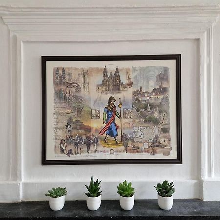 Gite Des Tables - Cathedrale, Coeur Historique, Vue Le Puy-en-Velay Eksteriør billede