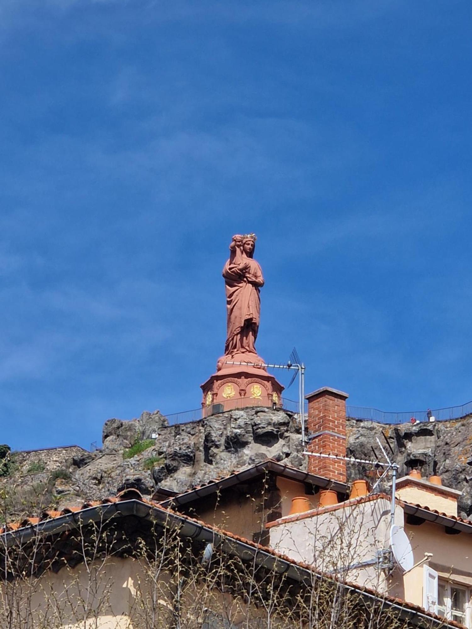 Gite Des Tables - Cathedrale, Coeur Historique, Vue Le Puy-en-Velay Eksteriør billede